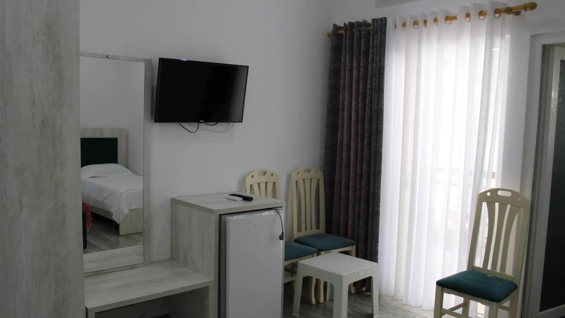 *** Hotel Kompleksi Jakaj Velipojë Albánie