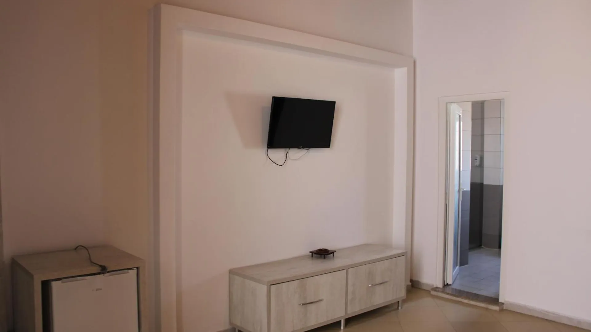 Kompleksi Jakaj Velipojë