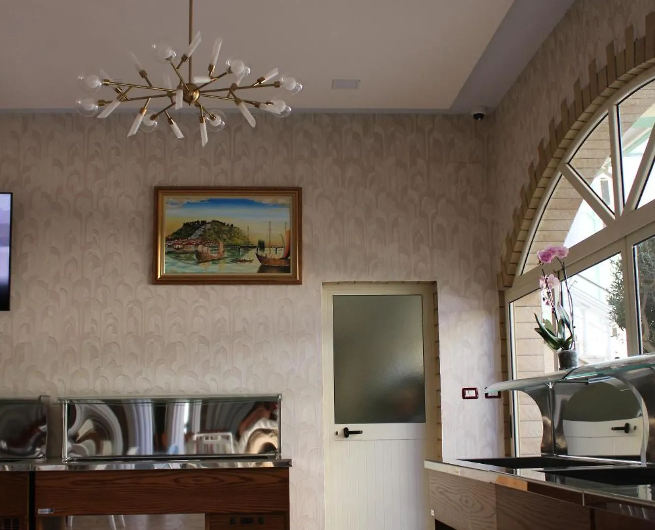 Kompleksi Jakaj Velipojë Hotel